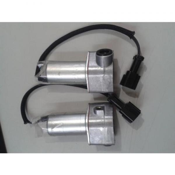Komatsu  Valve assembly 21W-62-32500     Valve assembly #1 image